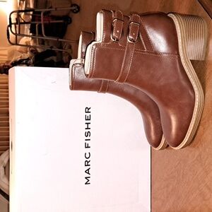 FLASH SALE Marc Fisher 6.5 Marieta2 dark natural